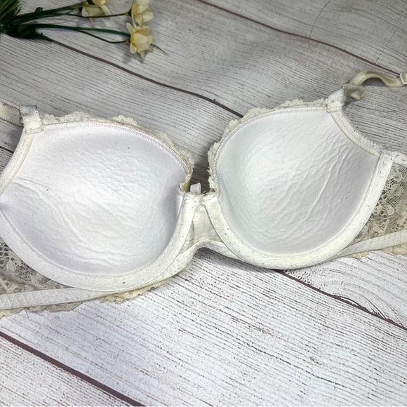 Victoria Secret Dream Angels Lined Demi Bra - Picture 11 of 16